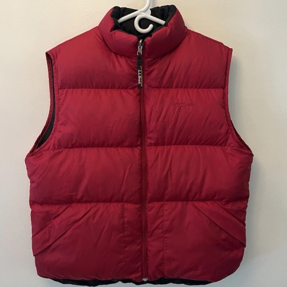 L.L. BEAN-Red/Black Goose Down Reversible Men’s Outdoor Vest Sz M